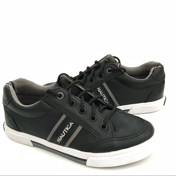 black nautica sneakers